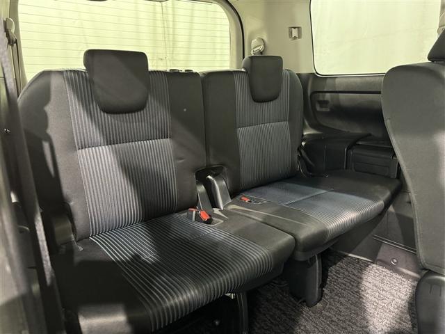 ヴォクシー ZS 煌II フルセグ メモリーナビ DVD再生 バックカメラ 衝突被害軽減システム ETC 両側電動スライド LEDヘッドランプ 乗車定員8人 3列シート アイドリングストップ(26枚目)