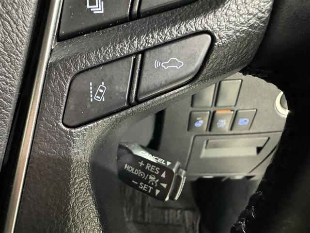 アルファード ２．５Ｓ　Ｃパッケージ　フルセグ　ＤＶＤ再生　ミュージックプレイヤー接続可　後席モニター　バックカメラ　衝突被害軽減システム　ＥＴＣ　両側電動スライド　ＬＥＤヘッドランプ　３列シート（20枚目）