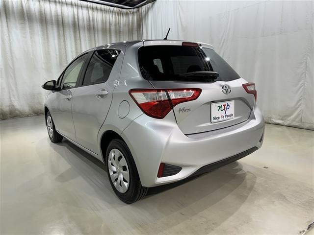 女性に人気のコンパクト自動車！初心者でも運転しやすく小回りもききます！