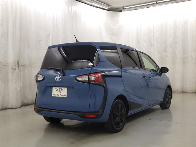 シエンタ G セーフティーエディションII フルセグ メモリーナビ ミュージックプレイヤー接続可 バックカメラ 衝突被害軽減システム ETC ドラレコ 両側電動スライド LEDヘッドランプ ウオークスルー 乗車定員7人 3列シート(6枚目)