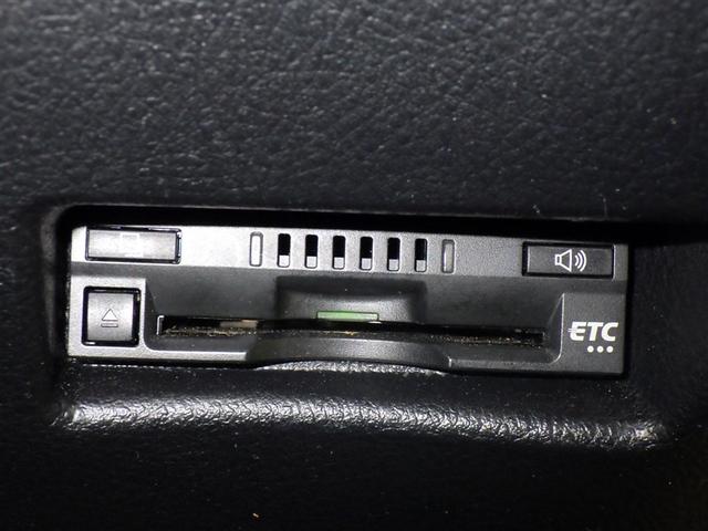 シエンタ G セーフティーエディションII フルセグ メモリーナビ ミュージックプレイヤー接続可 バックカメラ 衝突被害軽減システム ETC ドラレコ 両側電動スライド LEDヘッドランプ ウオークスルー 乗車定員7人 3列シート(22枚目)