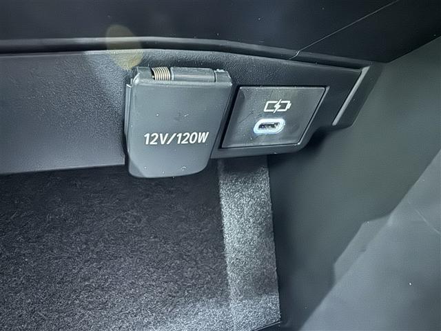 カローラスポーツ Ｇ　Ｘ　フルセグ　ミュージックプレイヤー接続可　バックカメラ　衝突被害軽減システム　ＥＴＣ　ドラレコ　ＬＥＤヘッドランプ（14枚目）
