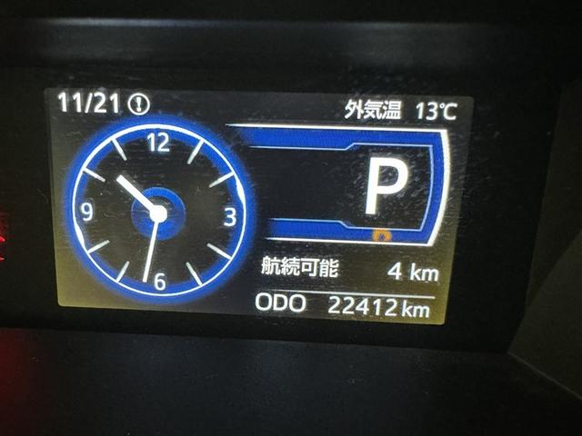 ルーミー カスタムＧ　フルセグ　メモリーナビ　ＤＶＤ再生　ミュージックプレイヤー接続可　バックカメラ　衝突被害軽減システム　ＥＴＣ　ドラレコ　両側電動スライド　ＬＥＤヘッドランプ　アイドリングストップ（28枚目）