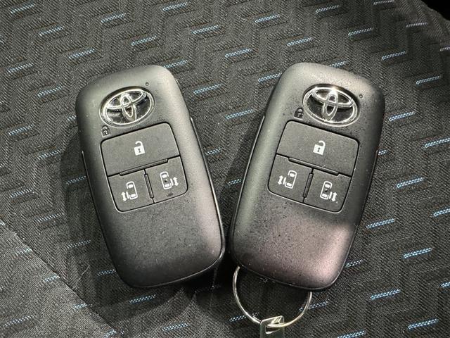 ルーミー カスタムＧ　フルセグ　メモリーナビ　ＤＶＤ再生　ミュージックプレイヤー接続可　バックカメラ　衝突被害軽減システム　ＥＴＣ　ドラレコ　両側電動スライド　ＬＥＤヘッドランプ　アイドリングストップ（30枚目）