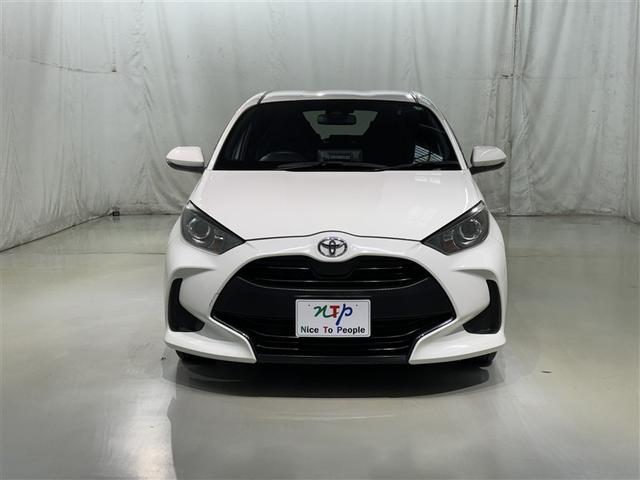 ヤリス Ｘ　ミュージックプレイヤー接続可　バックカメラ　衝突被害軽減システム　ＥＴＣ（3枚目）