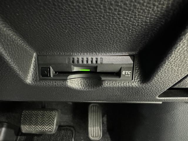 ヤリス Ｘ　ミュージックプレイヤー接続可　バックカメラ　衝突被害軽減システム　ＥＴＣ（13枚目）