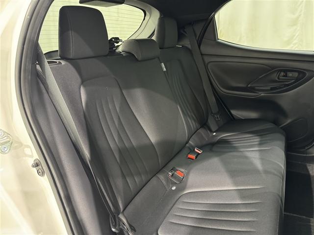 ヤリス Ｘ　ミュージックプレイヤー接続可　バックカメラ　衝突被害軽減システム　ＥＴＣ（25枚目）