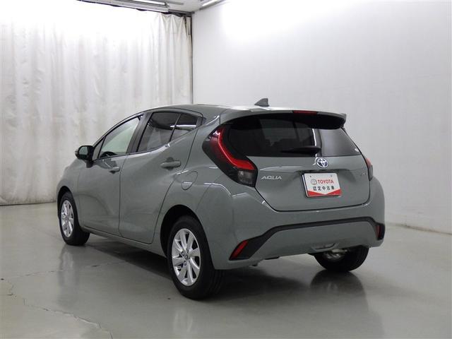 アクア Ｚ　フルセグ　メモリーナビ　ミュージックプレイヤー接続可　バックカメラ　衝突被害軽減システム　ＥＴＣ　ＬＥＤヘッドランプ（4枚目）