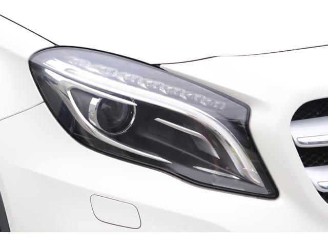 ＧＬＡクラス ＧＬＡ２５０　４マチック　レザーエクスクルーシブＰＫＧ／レーダーセーフティＰＫＧ／ブラウンレザーシート／シートヒーター／パワーシート／ハーマンカードン／パワーバックドア／キーレス／純正ナビ（8枚目）