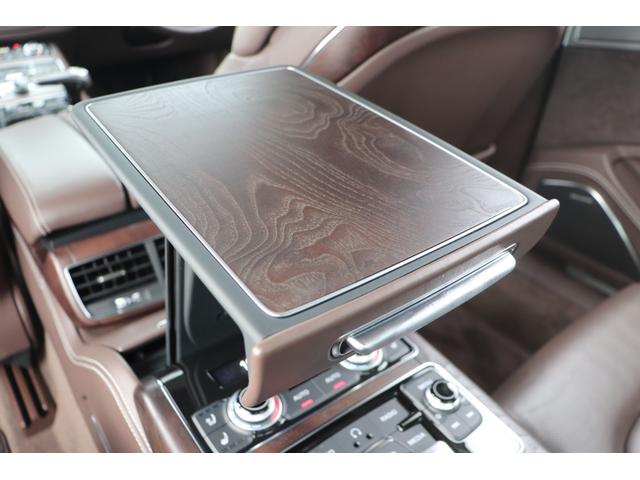 A8 L 4.2FSIクワトロ BANG&OLUFSEN/リアエンター/全席シートヒーター/ベンチレーター/パワーシート/ブラウンレザー/マッサージシート/アルカンターラルーフ/サンルーフ/LEDヘッドライト/純正ナビ(26枚目)
