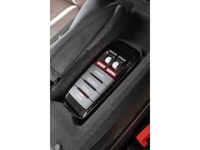 A8 L 4.2FSIクワトロ BANG&OLUFSEN/リアエンター/全席シートヒーター/ベンチレーター/パワーシート/ブラウンレザー/マッサージシート/アルカンターラルーフ/サンルーフ/LEDヘッドライト/純正ナビ(28枚目)