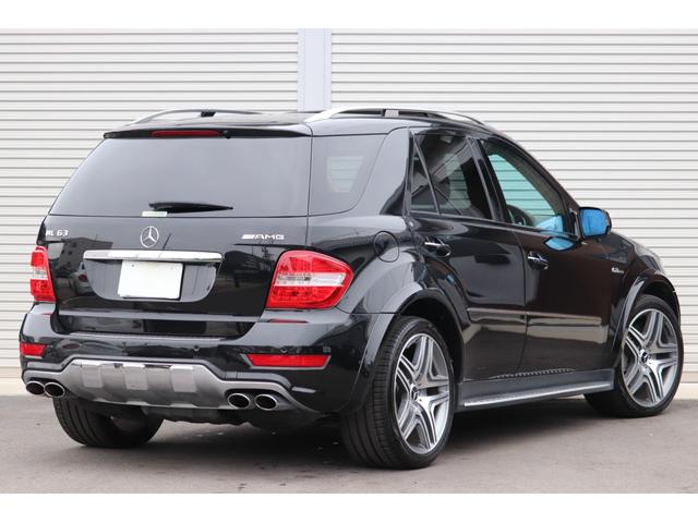 Mクラス ML63 AMG スマートキー/プッシュスタート/ナッパレザーシート/ガラス電動サンルーフ/純正21inAW/パワーシート/シートヒーター/電動リアゲート/純正ナビ/(4枚目)