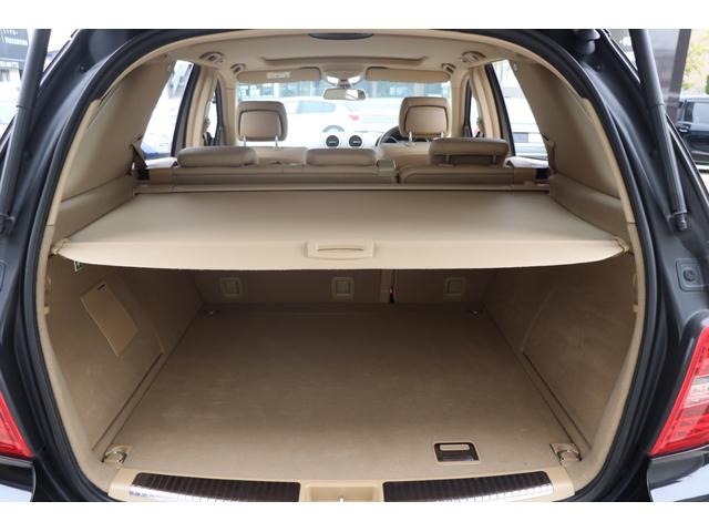 Mクラス ML63 AMG スマートキー/プッシュスタート/ナッパレザーシート/ガラス電動サンルーフ/純正21inAW/パワーシート/シートヒーター/電動リアゲート/純正ナビ/(29枚目)