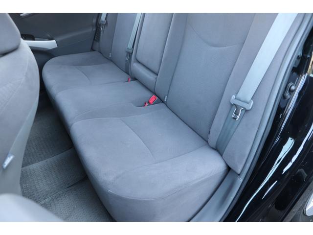 プリウス S ユーザー買取/SDメモリーナビ/バックカメラ/ETC/スマートキー/スペアキー(21枚目)