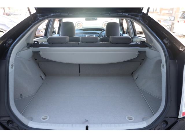 プリウス S ユーザー買取/SDメモリーナビ/バックカメラ/ETC/スマートキー/スペアキー(23枚目)