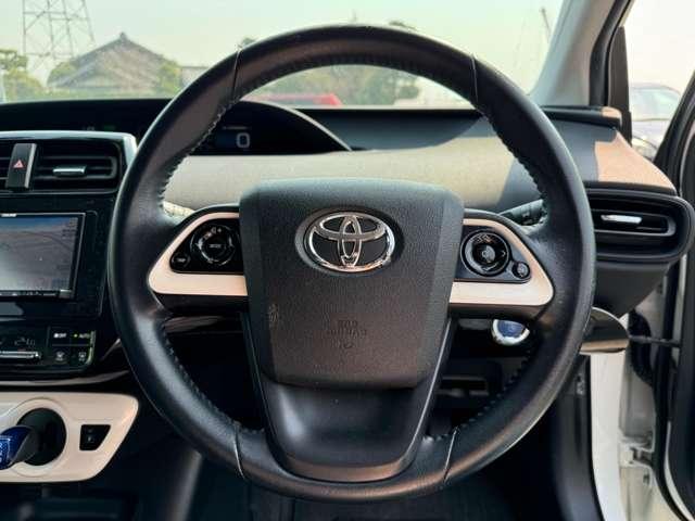 プリウス Ｓ　自社ローン　ナビ　ＴＶ　ドライブレコーダー　ＥＴＣ　キーレス　スマートキー　バックカメラ　ＣＤ　純正アルミホイール（21枚目）