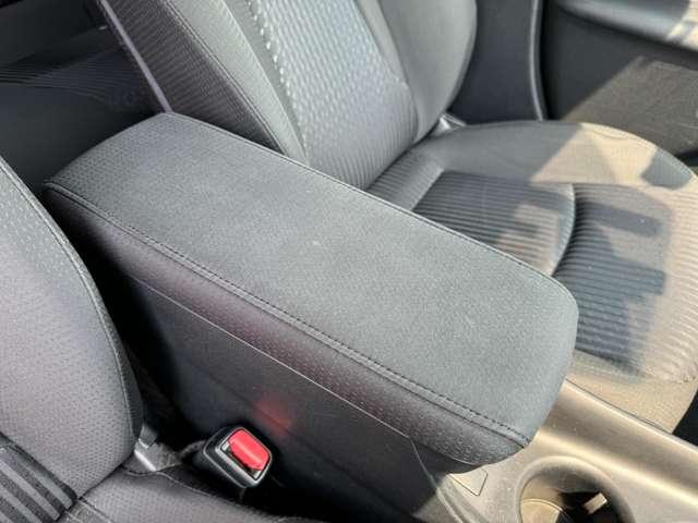 プリウス Ｓ　自社ローン　ナビ　ＴＶ　ドライブレコーダー　ＥＴＣ　キーレス　スマートキー　バックカメラ　ＣＤ　純正アルミホイール（31枚目）