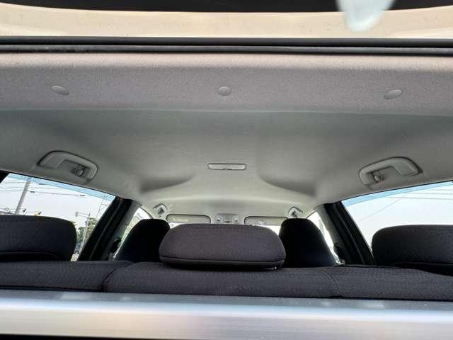 プリウス Ｓ　自社ローン　ナビ　ＴＶ　ドライブレコーダー　ＥＴＣ　キーレス　スマートキー　バックカメラ　ＣＤ　純正アルミホイール（36枚目）