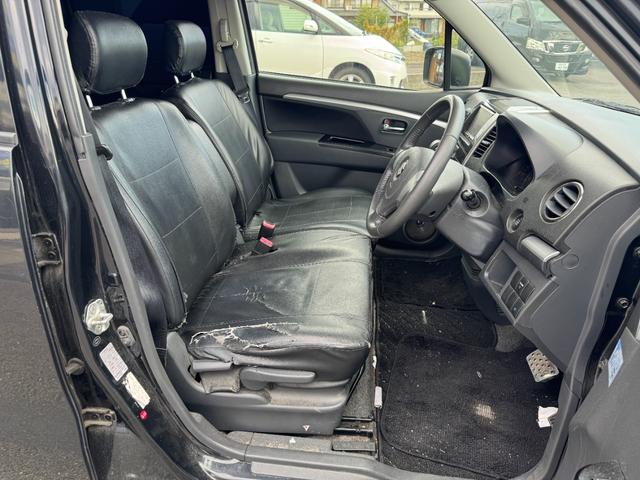 ワゴンＲスティングレー リミテッド　３９中古車　ＨＤＤナビ　Ｂｌｕｅｔｏｏｔｈ接続　ＥＴＣ　ＤＶＤ再生　ＣＤ　キーレス　スマートキー　社外アルミホイール（8枚目）