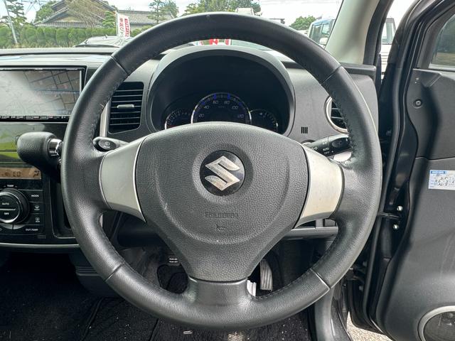 ワゴンＲスティングレー リミテッド　３９中古車　ＨＤＤナビ　Ｂｌｕｅｔｏｏｔｈ接続　ＥＴＣ　ＤＶＤ再生　ＣＤ　キーレス　スマートキー　社外アルミホイール（21枚目）