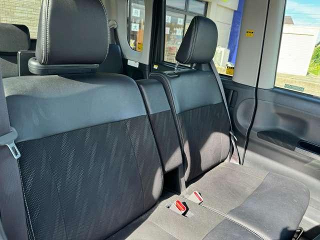 タント カスタムＸ　トップエディションリミテッドＳＡＩＩＩ　衝突軽減ブレーキ　フロントカメラ　サイドカメラ　障害物センサー　バックカメラ　シートヒーター　フルセグＴＶ　メモリーナビ　ＥＴＣ　Ｂｌｕｅｔｏｏｔｈ接続　ドラレコ　両側電動スライドドア　盗難防止装置（9枚目）