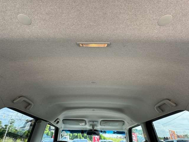 タント カスタムＸ　トップエディションリミテッドＳＡＩＩＩ　衝突軽減ブレーキ　フロントカメラ　サイドカメラ　障害物センサー　バックカメラ　シートヒーター　フルセグＴＶ　メモリーナビ　ＥＴＣ　Ｂｌｕｅｔｏｏｔｈ接続　ドラレコ　両側電動スライドドア　盗難防止装置（43枚目）