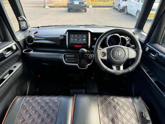 Ｎ－ＢＯＸカスタム Ｇ・Ｌパッケージ　メモリーナビ　バックカメラ　ＥＴＣ　横滑り防止装置　フルセグＴＶ　ドラレコ　片側電動スライドドア　キーレス　スマートキー　純正アルミホイール　盗難防止装置（22枚目）