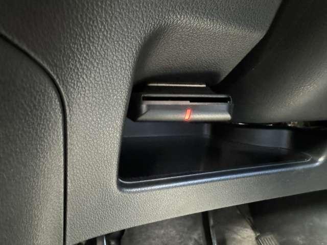 Ｎ－ＢＯＸカスタム Ｇ・Ｌパッケージ　メモリーナビ　バックカメラ　ＥＴＣ　横滑り防止装置　フルセグＴＶ　ドラレコ　片側電動スライドドア　キーレス　スマートキー　純正アルミホイール　盗難防止装置（25枚目）