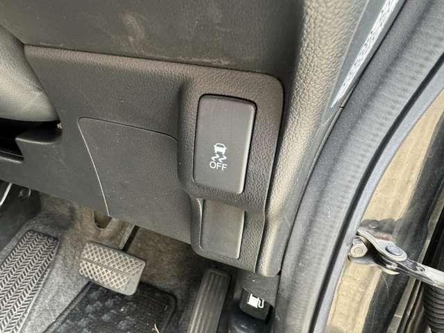 Ｎ－ＢＯＸカスタム Ｇ・Ｌパッケージ　メモリーナビ　バックカメラ　ＥＴＣ　横滑り防止装置　フルセグＴＶ　ドラレコ　片側電動スライドドア　キーレス　スマートキー　純正アルミホイール　盗難防止装置（28枚目）