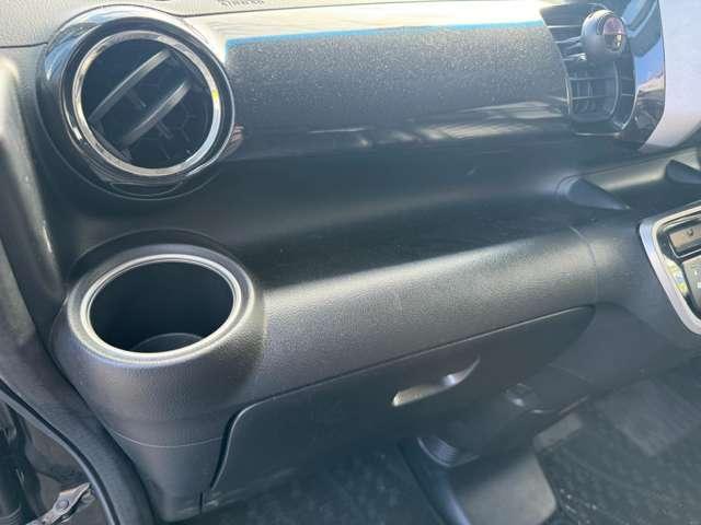 Ｎ－ＢＯＸカスタム Ｇ・Ｌパッケージ　メモリーナビ　バックカメラ　ＥＴＣ　横滑り防止装置　フルセグＴＶ　ドラレコ　片側電動スライドドア　キーレス　スマートキー　純正アルミホイール　盗難防止装置（29枚目）