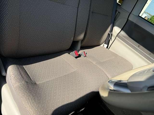 タント ＬリミテッドＳＡＩＩＩ　ナビ　Ｂｌｕｅｔｏｏｔｈ接続　障害物センサー　アクセル踏み間違い防止装置　レーンキープアシスト　衝突軽減ブレーキ　ＥＴＣ　ＴＶ　両側スライドドア　キーレス　社外アルミ（9枚目）