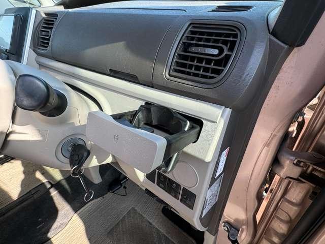 タント ＬリミテッドＳＡＩＩＩ　ナビ　Ｂｌｕｅｔｏｏｔｈ接続　障害物センサー　アクセル踏み間違い防止装置　レーンキープアシスト　衝突軽減ブレーキ　ＥＴＣ　ＴＶ　両側スライドドア　キーレス　社外アルミ（24枚目）