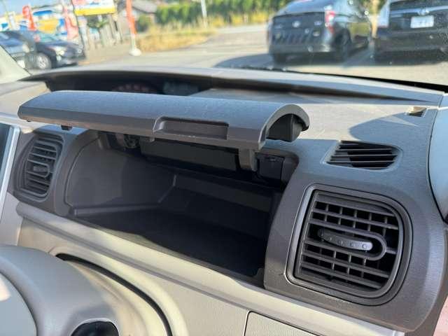 タント ＬリミテッドＳＡＩＩＩ　ナビ　Ｂｌｕｅｔｏｏｔｈ接続　障害物センサー　アクセル踏み間違い防止装置　レーンキープアシスト　衝突軽減ブレーキ　ＥＴＣ　ＴＶ　両側スライドドア　キーレス　社外アルミ（28枚目）