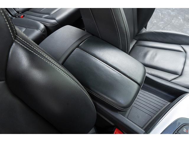 Ｑ７ ３．０ＴＦＳＩクワトロ　Ｓラインパッケージ　正規Ｄ車　エアサス装着車　パノラマサンルーフ　７シーター　マトリクスＬＥＤヘッドライト　パワーバックドア　純正ＭＭＩ／フルセグＴＶ　３６０°カメラ　ブラックレザーシート　バーチャルコックピット（70枚目）