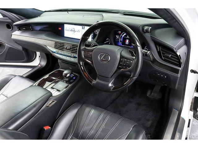ＬＳ ＬＳ５００　エグゼクティブ　Ｆ／Ｓ／Ｒモデリスタエアロ　ムーンルーフ　純正ＯＰ２０ＡＷ　デジタルインナーミラー　リアエンターテイメントシステム　ブラックレザーシート　全席ヒーター／クーラー　ブラインドスポット　３６０°カメラ（32枚目）