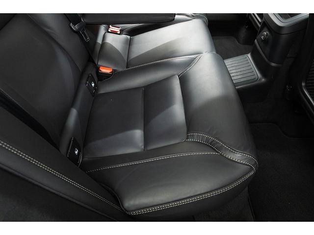 ＸＣ６０ リチャージアルティメトＴ６ＡＷＤプラグインハイブリド　正規Ｄ車　アクティブエアサス装着車　純正２１インチＡＷ　パノラマガラスサンルーフ　リニアライムウッドパネル＆メモリ機能ブラックレザーシート／ヒーター／クーラー　ハーマンカードンサウンド　３６０°カメラ（46枚目）
