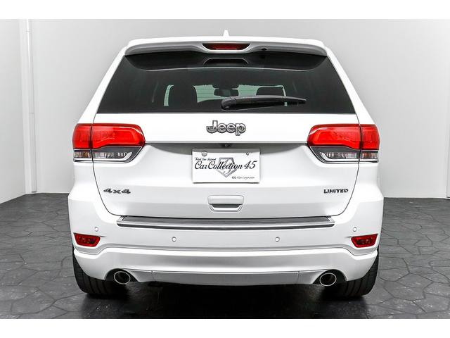 ジープ・グランドチェロキー リミテッド　正規ディーラー車　パノラマガラスルーフ　レグザーニ２２インチＡＷ　ＨＩＤヘッドライト　エアサス　ブラックレザーシート／ヒーター／クーラー　社外リアエンター　パワーテールゲート　Ｆ／Ｂカメラ　クルコン（7枚目）