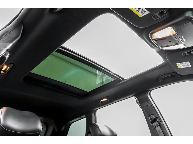 ジープ・グランドチェロキー リミテッド　正規ディーラー車　パノラマガラスルーフ　レグザーニ２２インチＡＷ　ＨＩＤヘッドライト　エアサス　ブラックレザーシート／ヒーター／クーラー　社外リアエンター　パワーテールゲート　Ｆ／Ｂカメラ　クルコン（58枚目）