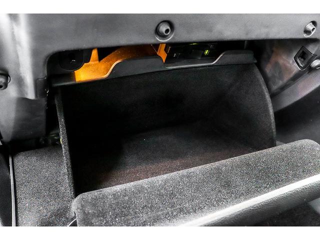 ジープ・グランドチェロキー リミテッド　正規ディーラー車　パノラマガラスルーフ　レグザーニ２２インチＡＷ　ＨＩＤヘッドライト　エアサス　ブラックレザーシート／ヒーター／クーラー　社外リアエンター　パワーテールゲート　Ｆ／Ｂカメラ　クルコン（72枚目）