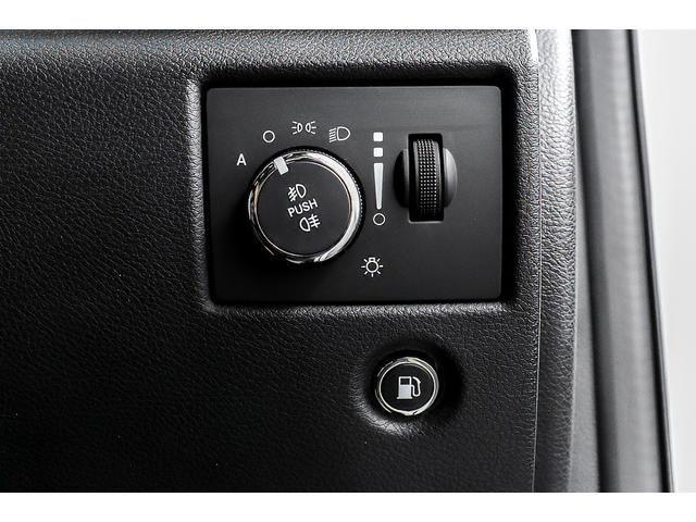 ジープ・グランドチェロキー リミテッド　正規ディーラー車　パノラマガラスルーフ　レグザーニ２２インチＡＷ　ＨＩＤヘッドライト　エアサス　ブラックレザーシート／ヒーター／クーラー　社外リアエンター　パワーテールゲート　Ｆ／Ｂカメラ　クルコン（73枚目）