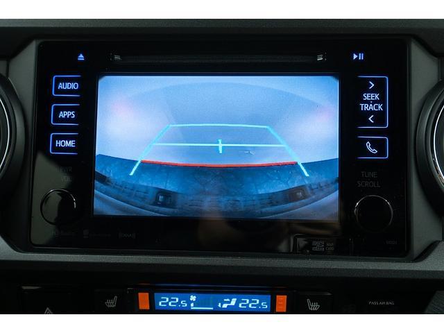 タコマ ダブルキャブ　ロング　ＴＲＤスポーツ　新車並行車　国内１オーナー　ロングベッド　同色サイドバンパー　ＢＡＫＦｌｉｐトノカバー／ベッドライナー／サイドステップ／ヒッチメンバー／１７ｉｎＡＷ　８ｉｎ純正ディスプレイオーディオ　Ｆ／Ｓ／Ｂカメラ（10枚目）