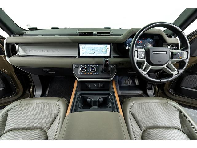 ディフェンダー 110S D300 正規D車 ワンオーナー 外装色:ゴンドワナストーン/純正マットプロテクション コールドクライメイトパッケージ LEDヘッドライト 純正20inAW 純正ナビ/全方位カメラ ACC レーンキープ(8枚目)