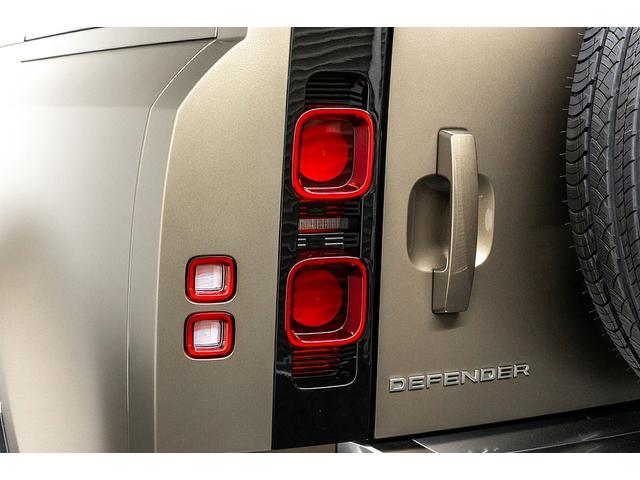 ディフェンダー 110S D300 正規D車 ワンオーナー 外装色:ゴンドワナストーン/純正マットプロテクション コールドクライメイトパッケージ LEDヘッドライト 純正20inAW 純正ナビ/全方位カメラ ACC レーンキープ(37枚目)