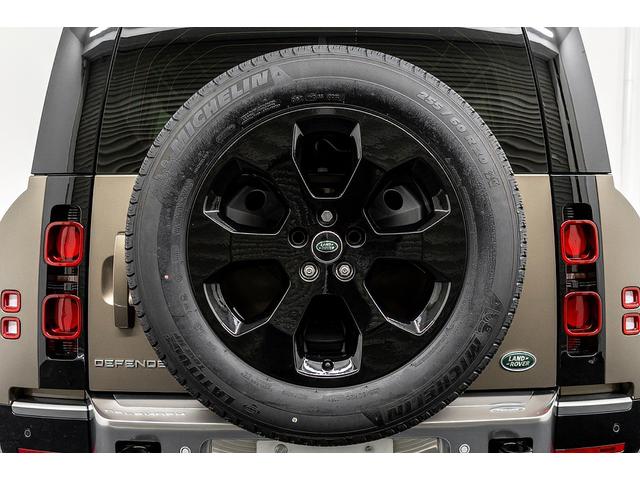 ディフェンダー 110S D300 正規D車 ワンオーナー 外装色:ゴンドワナストーン/純正マットプロテクション コールドクライメイトパッケージ LEDヘッドライト 純正20inAW 純正ナビ/全方位カメラ ACC レーンキープ(39枚目)