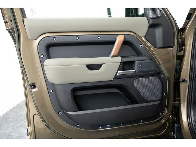 ディフェンダー 110S D300 正規D車 ワンオーナー 外装色:ゴンドワナストーン/純正マットプロテクション コールドクライメイトパッケージ LEDヘッドライト 純正20inAW 純正ナビ/全方位カメラ ACC レーンキープ(47枚目)