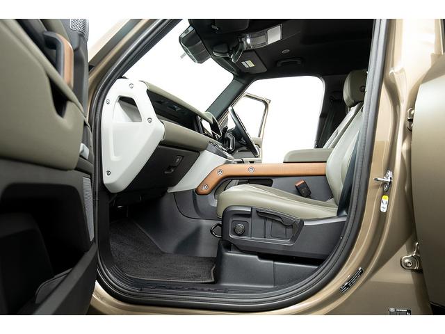 ディフェンダー 110S D300 正規D車 ワンオーナー 外装色:ゴンドワナストーン/純正マットプロテクション コールドクライメイトパッケージ LEDヘッドライト 純正20inAW 純正ナビ/全方位カメラ ACC レーンキープ(48枚目)