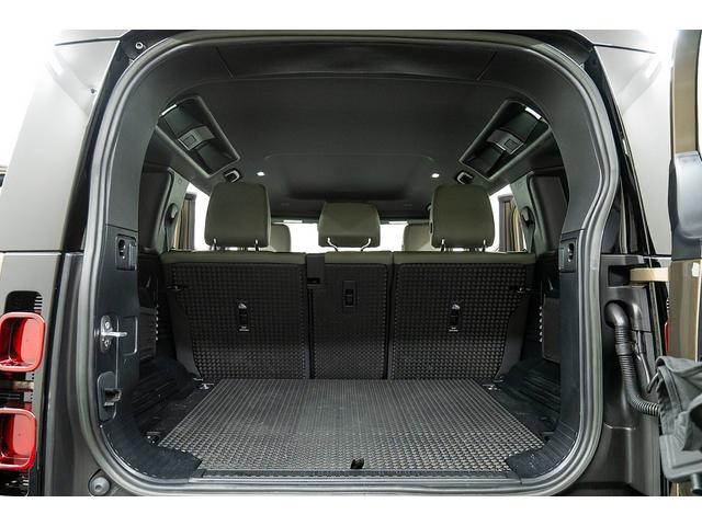 ディフェンダー 110S D300 正規D車 ワンオーナー 外装色:ゴンドワナストーン/純正マットプロテクション コールドクライメイトパッケージ LEDヘッドライト 純正20inAW 純正ナビ/全方位カメラ ACC レーンキープ(63枚目)