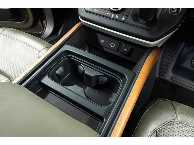 ディフェンダー 110S D300 正規D車 ワンオーナー 外装色:ゴンドワナストーン/純正マットプロテクション コールドクライメイトパッケージ LEDヘッドライト 純正20inAW 純正ナビ/全方位カメラ ACC レーンキープ(71枚目)