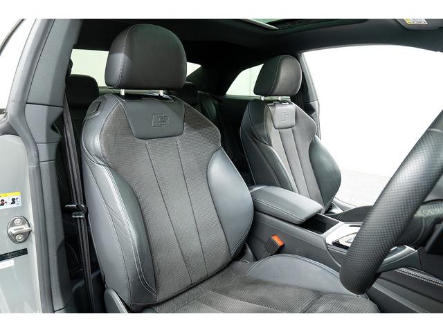 A5 45TFSIクワトロ Sライン 正規D車 ブラックスタイリングPKG パノラマサンルーフ マトリクスLEDライト グロスブラック純正19inAW ハーフレザーシート/シートヒーター 純正ナビ/全方位カメラ ヘッドアップディスプレイ(9枚目)