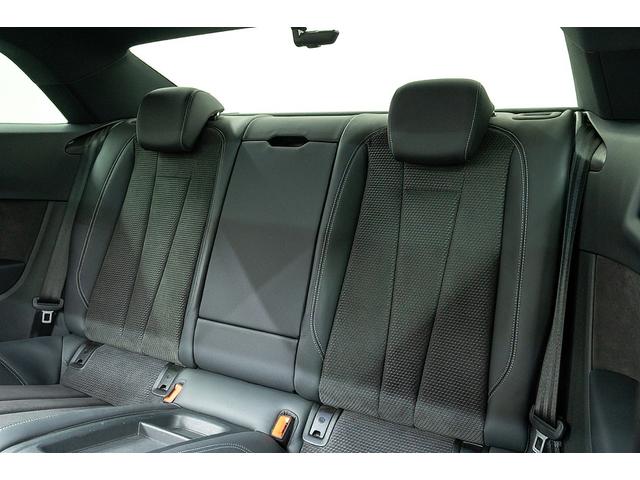 A5 45TFSIクワトロ Sライン 正規D車 ブラックスタイリングPKG パノラマサンルーフ マトリクスLEDライト グロスブラック純正19inAW ハーフレザーシート/シートヒーター 純正ナビ/全方位カメラ ヘッドアップディスプレイ(49枚目)